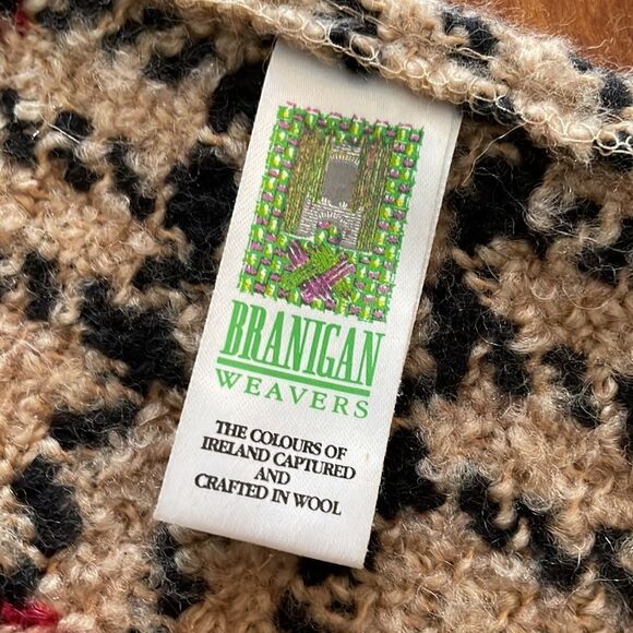 Branigan Weavers Irish Wool Scarf - Picture 2 of 4